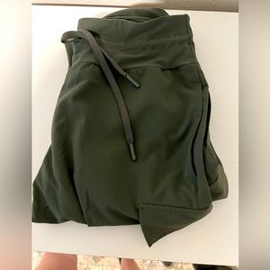 Mondetta outdoor project joggers